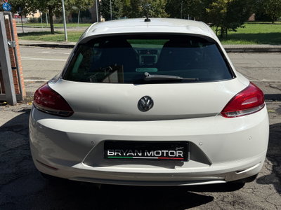 Volkswagen Scirocco 1.4 TSI 160CV DSG (4)