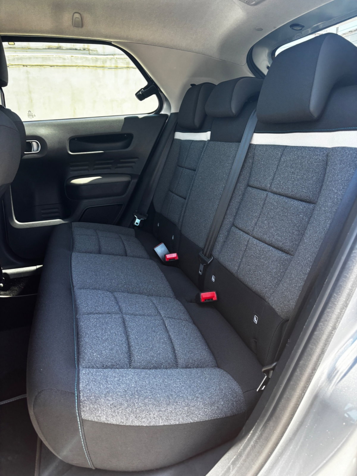 Citroen C4 Cactus BlueHDi 100 S&S Shine (6)
