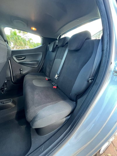 Lancia Ypsilon 1.3 MJT 16V 95 CV 5 porte S&S Elle (19)
