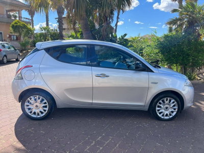 Lancia Ypsilon 1.3 MJT 16V 95 CV 5 porte S&S Elle (3)