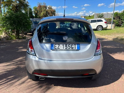 Lancia Ypsilon 1.3 MJT 16V 95 CV 5 porte S&S Elle (4)