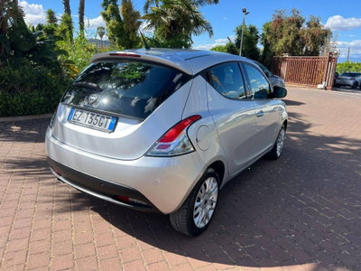 Lancia Ypsilon 1.3 MJT 16V 95 CV 5 porte S&S Elle (6)
