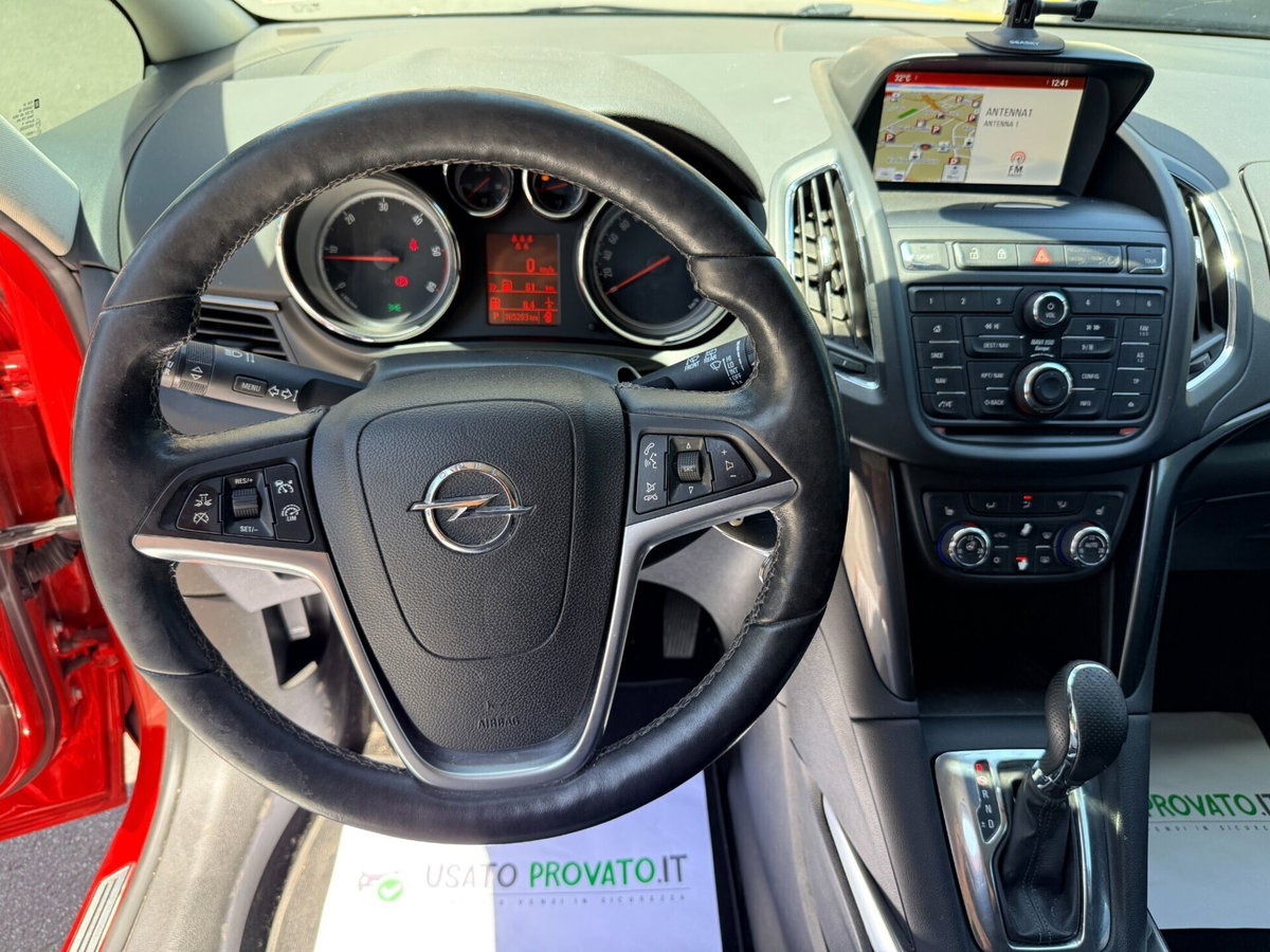 Opel Zafira Tourer 2.0 CDTi 170CV aut. Cosmo (14)