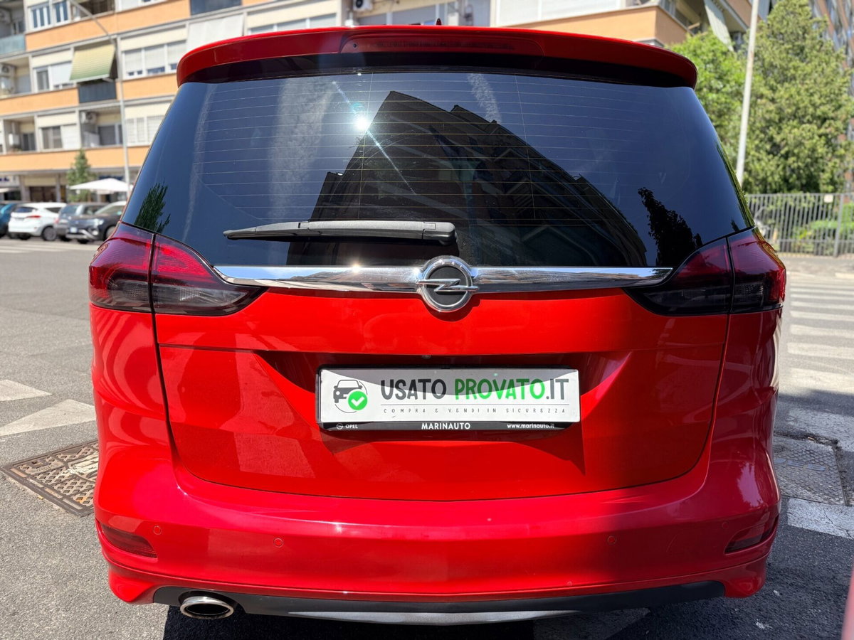 Opel Zafira Tourer 2.0 CDTi 170CV aut. Cosmo (2)