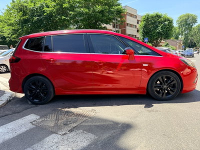 Opel Zafira Tourer 2.0 CDTi 170CV aut. Cosmo (5)