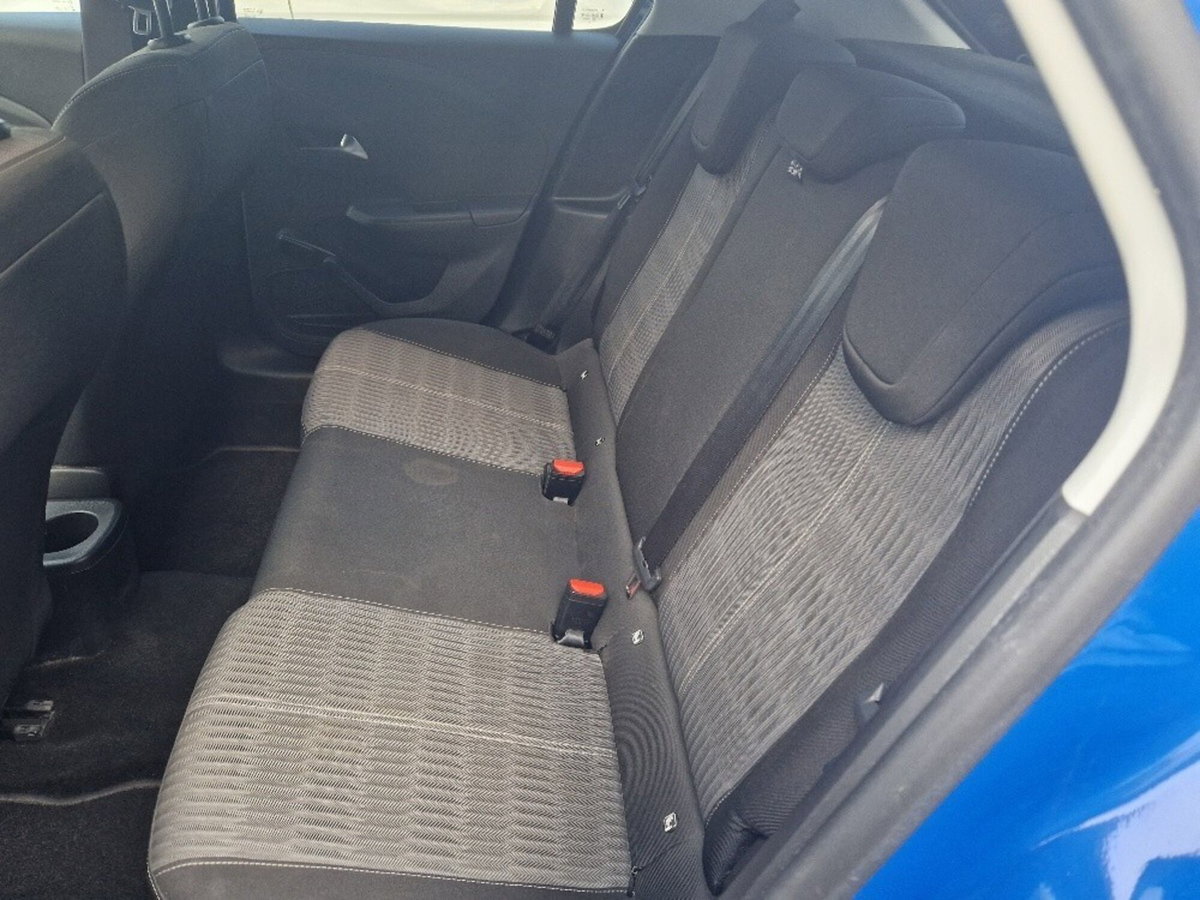 Opel Corsa 1.2 Elegance (6)