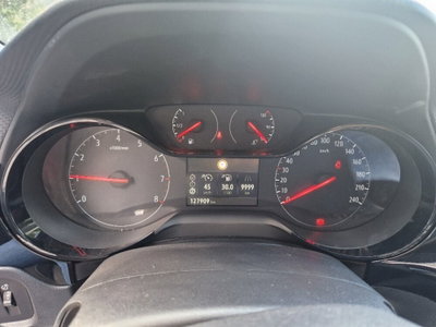 Opel Corsa 1.2 Elegance (8)