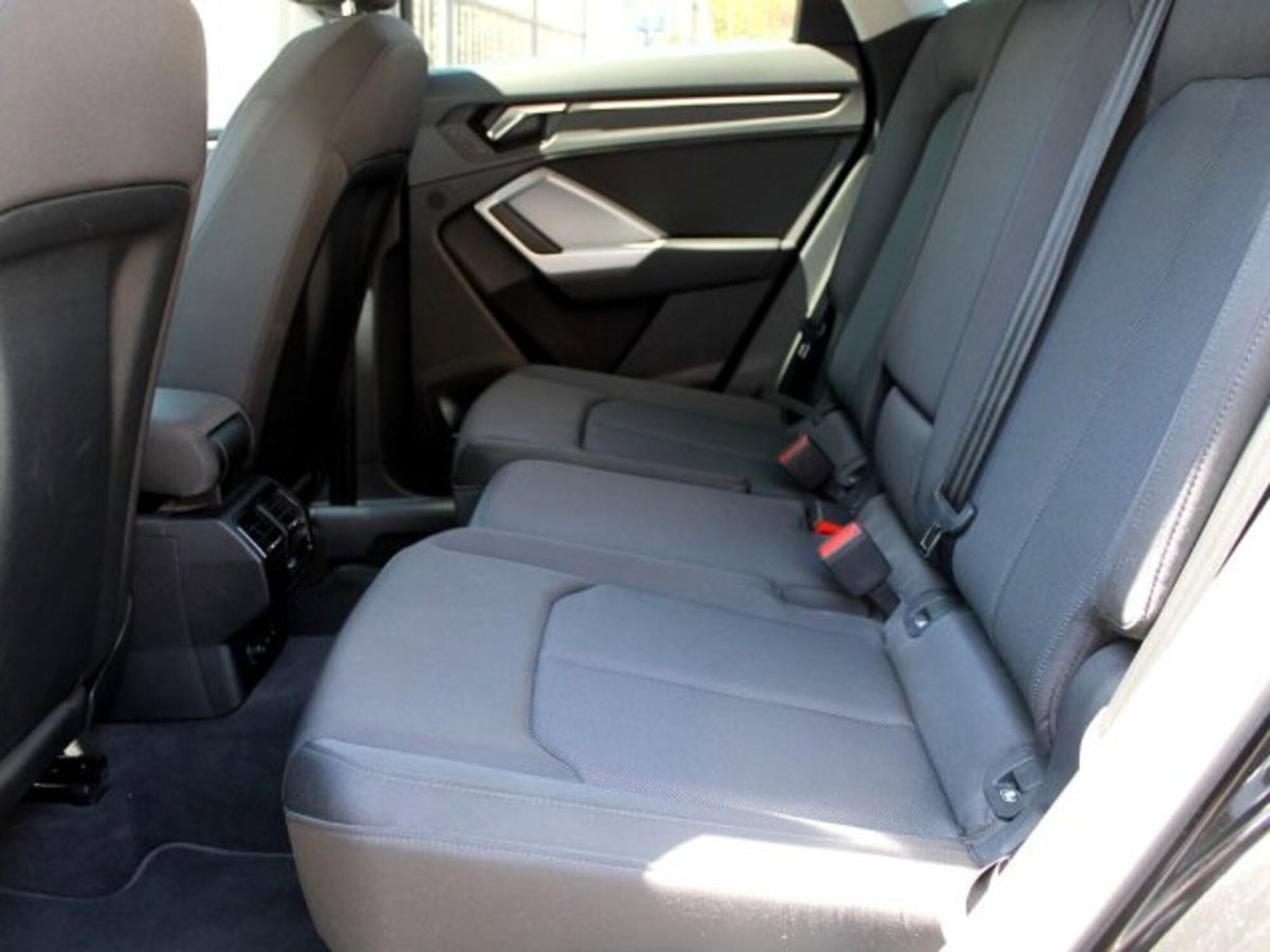 Audi Q3 Sportback Sportback 35 2.0 tdi s-tronic (8)