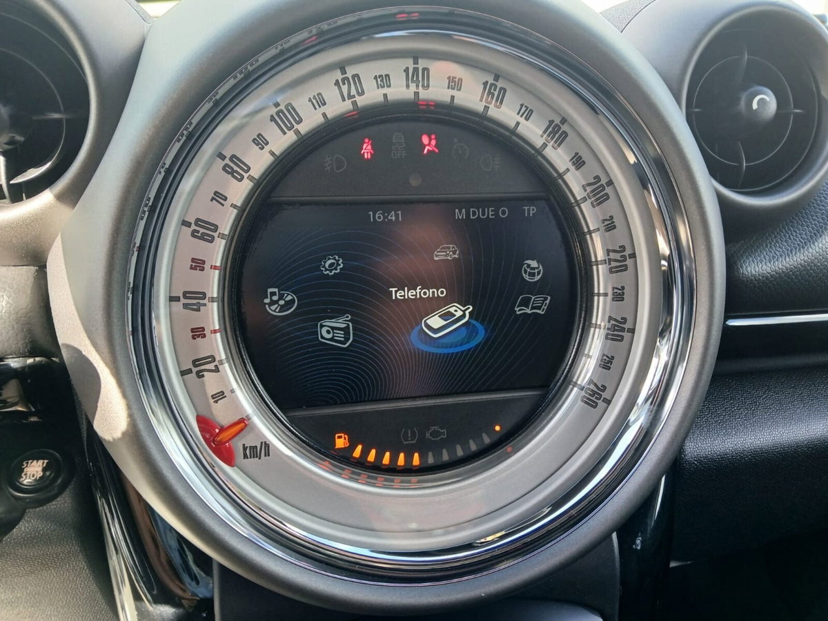 MINI Mini Countryman 1.6 Cooper D Countryman ALL4 (10)