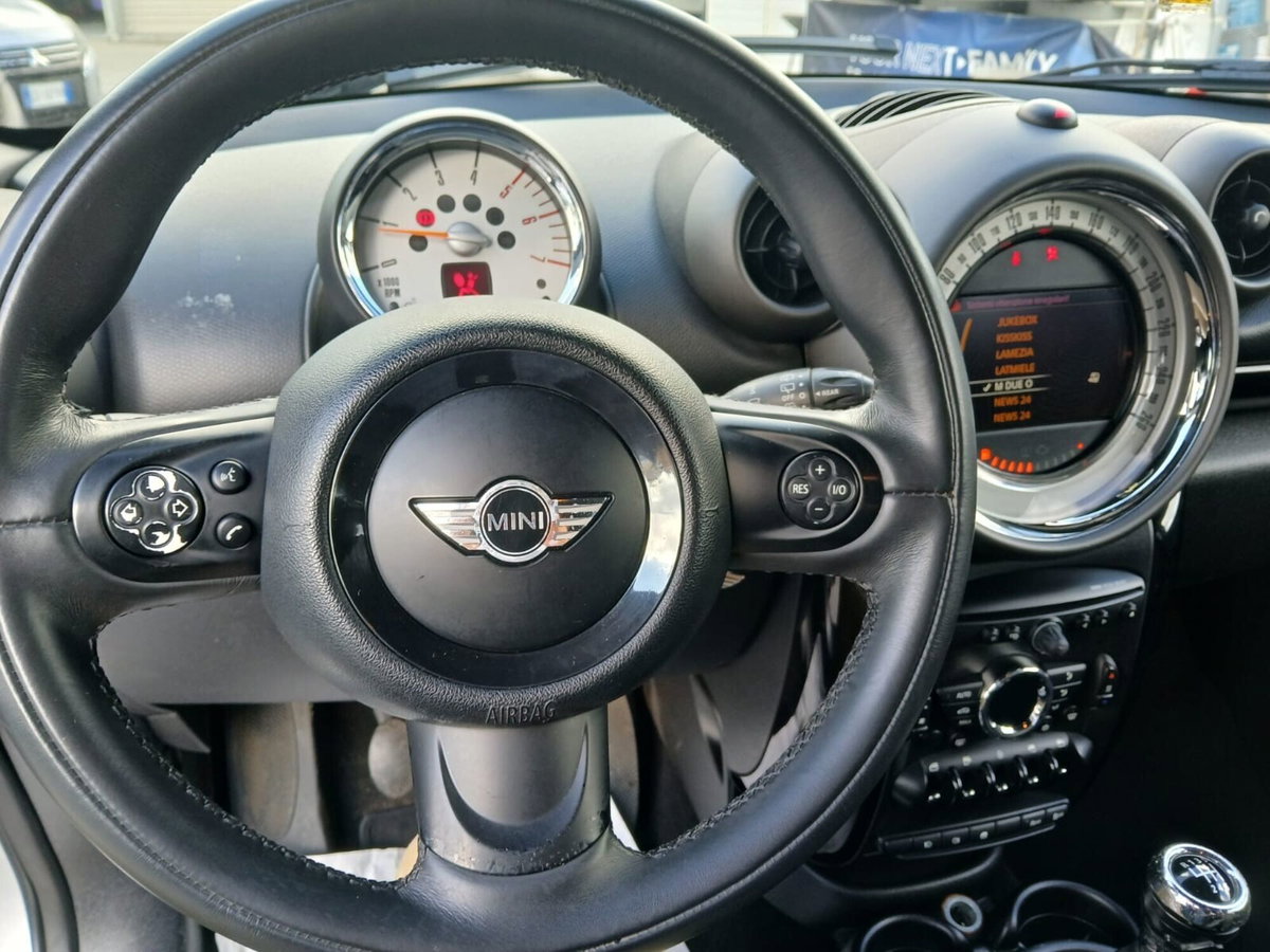 MINI Mini Countryman 1.6 Cooper D Countryman ALL4 (13)