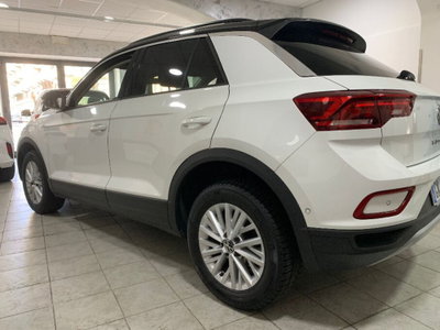 Volkswagen T-Roc 1.0 TSI Style (4)