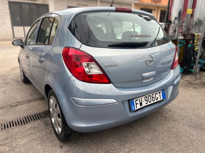 Opel Corsa 1.2 5 porte Easytronic Enjoy (2)