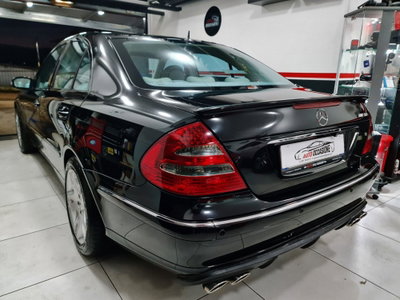 Mercedes-Benz Classe E 270 CDI cat Avantgarde (13)