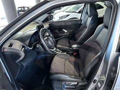 Toyota Yaris Cross 1.5 Hybrid 5p. E-CVT Lounge (16)