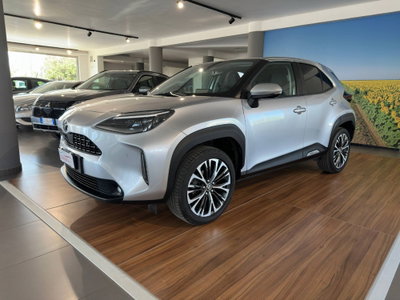 Toyota Yaris Cross 1.5 Hybrid 5p. E-CVT Lounge (2)