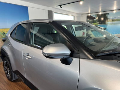 Toyota Yaris Cross 1.5 Hybrid 5p. E-CVT Lounge (9)
