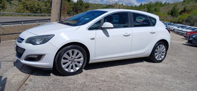 Opel Astra 1.7 CDTI 110CV 5 porte Cosmo (3)