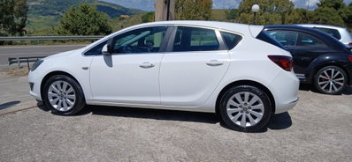 Opel Astra 1.7 CDTI 110CV 5 porte Cosmo (6)