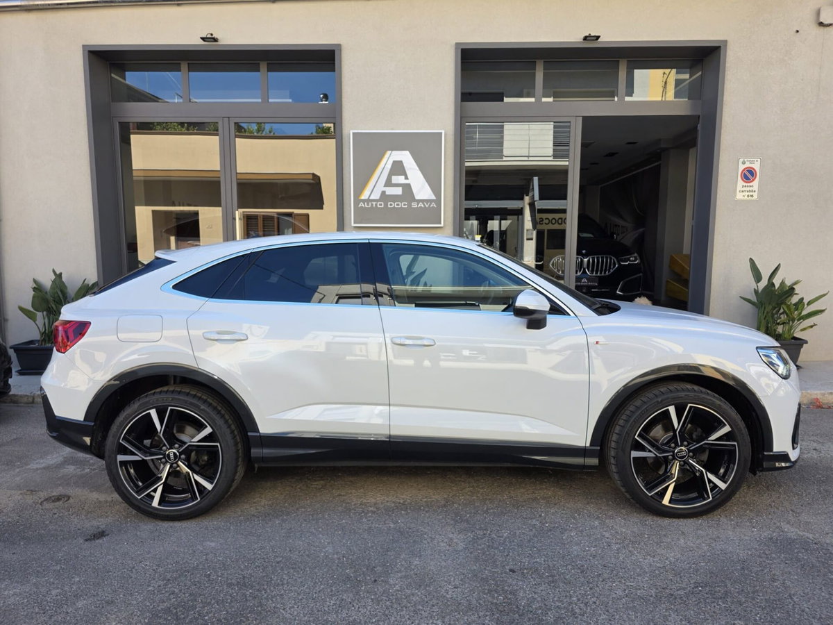 Audi Q3 Sportback 35 TDI quattro S tronic S line edition (2)