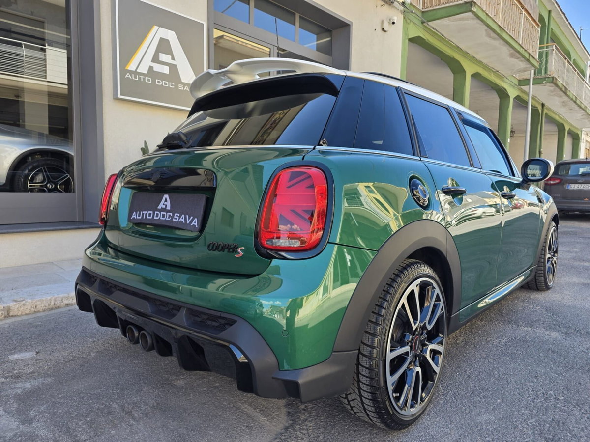 MINI Mini Clubman 2.0 John Cooper Works Clubman Rockingham GT Edition (6)