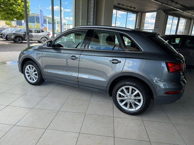 Audi Q3 2.0 TDI 150 CV quattro Design (5)