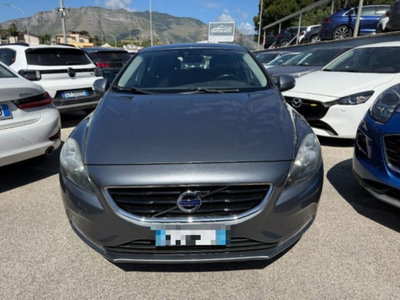 Volvo V40 D2 'eco' Momentum (10)
