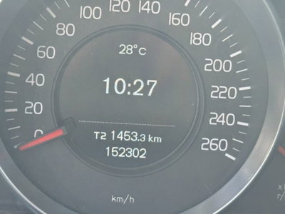 Volvo V40 D2 'eco' Momentum (8)