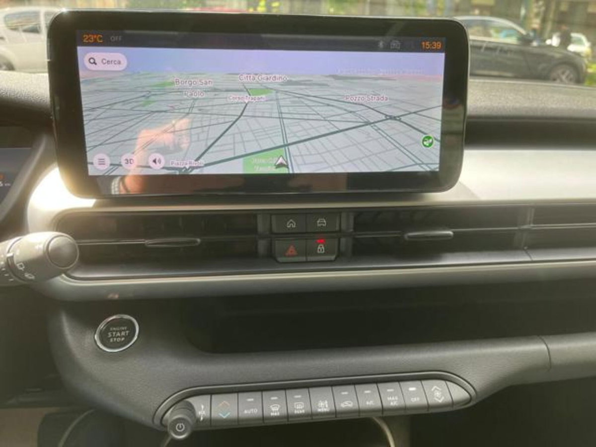 Jeep Avenger 1.2 turbo Summit fwd 100cv (12)