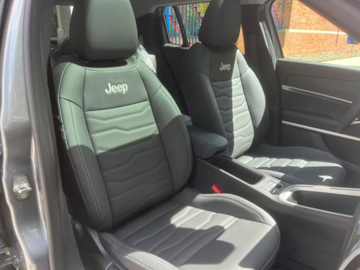 Jeep Avenger 1.2 turbo Summit fwd 100cv (16)