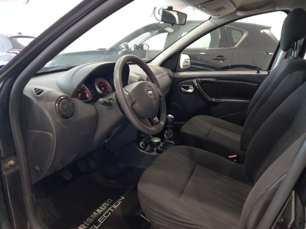 Dacia Duster 1.6 110CV 4x4 Ambiance (10)