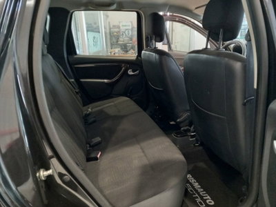 Dacia Duster 1.6 110CV 4x4 Ambiance (19)