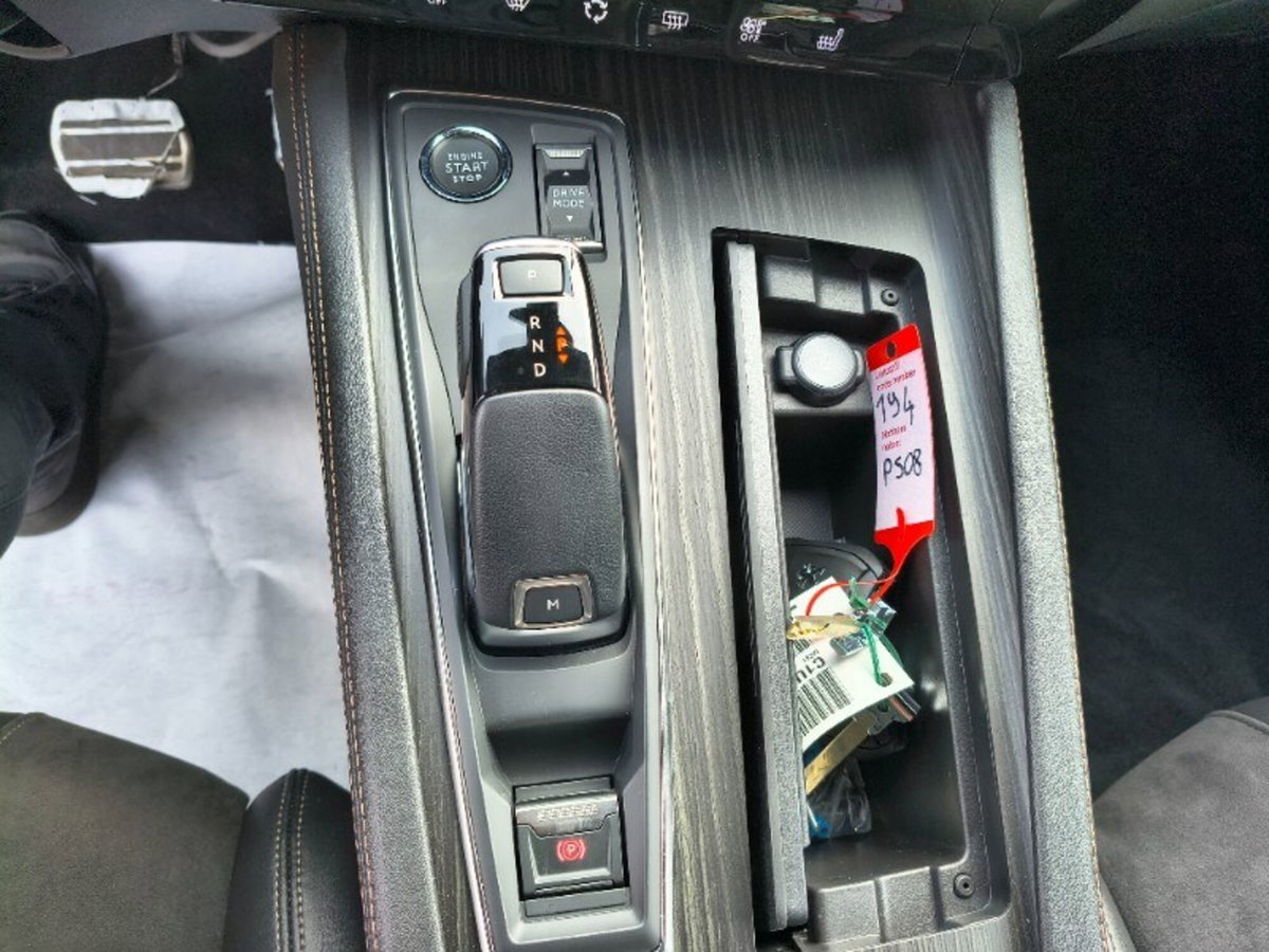 Peugeot 508 SW BlueHDi 130 Stop&Start EAT8 GT Pack (15)