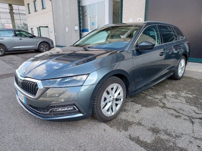 Skoda Octavia Station Wagon 2.0 TDI EVO SCR 150 CV DSG 4x4 Wagon Style (2)