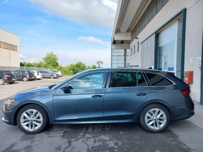 Skoda Octavia Station Wagon 2.0 TDI EVO SCR 150 CV DSG 4x4 Wagon Style (6)
