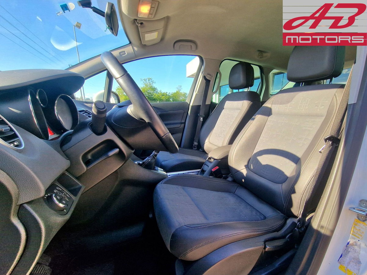 Opel Meriva 1.7 CDTI 110CV Cosmo (11)
