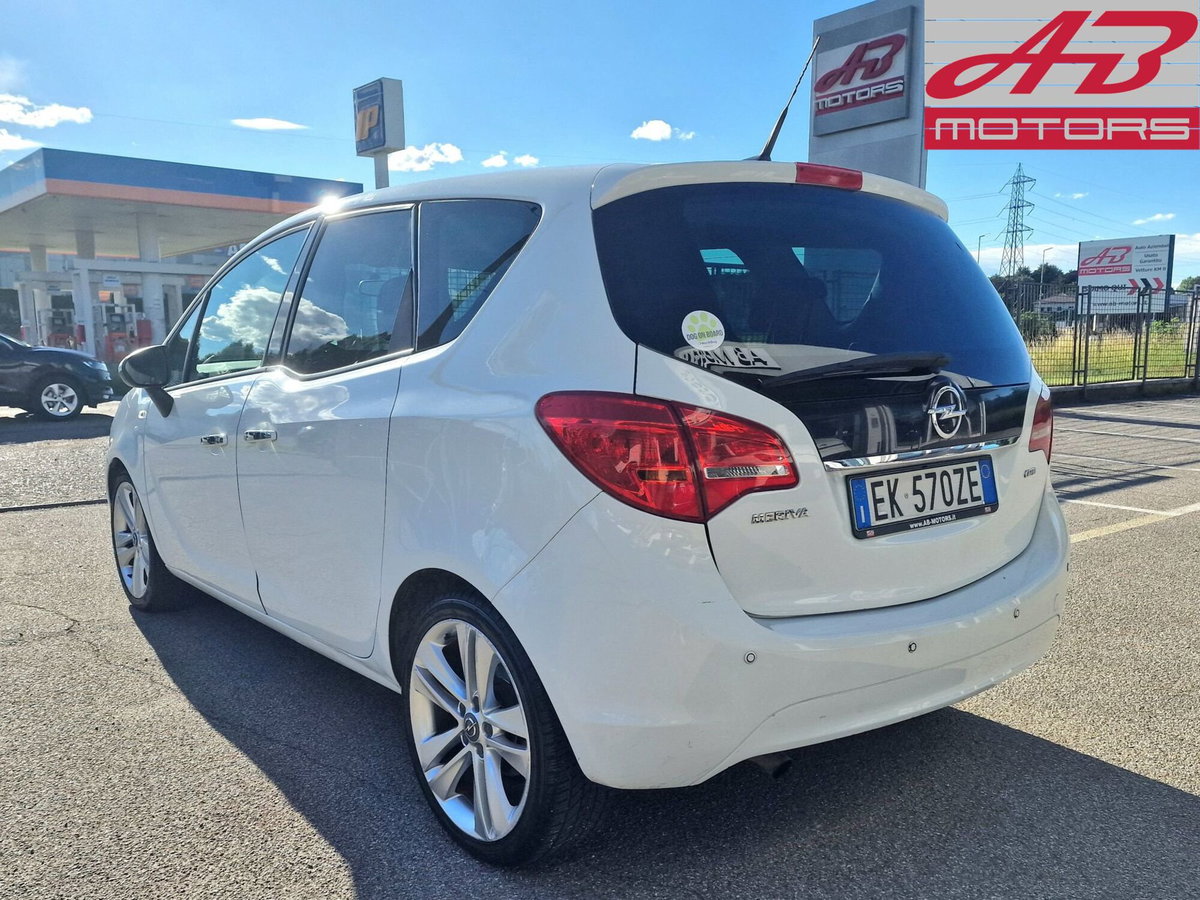 Opel Meriva 1.7 CDTI 110CV Cosmo (7)