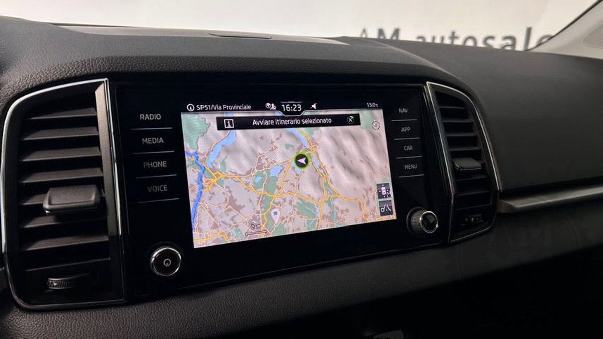 Skoda Karoq 2.0 TDI SCR 4x4 DSG Executive (14)