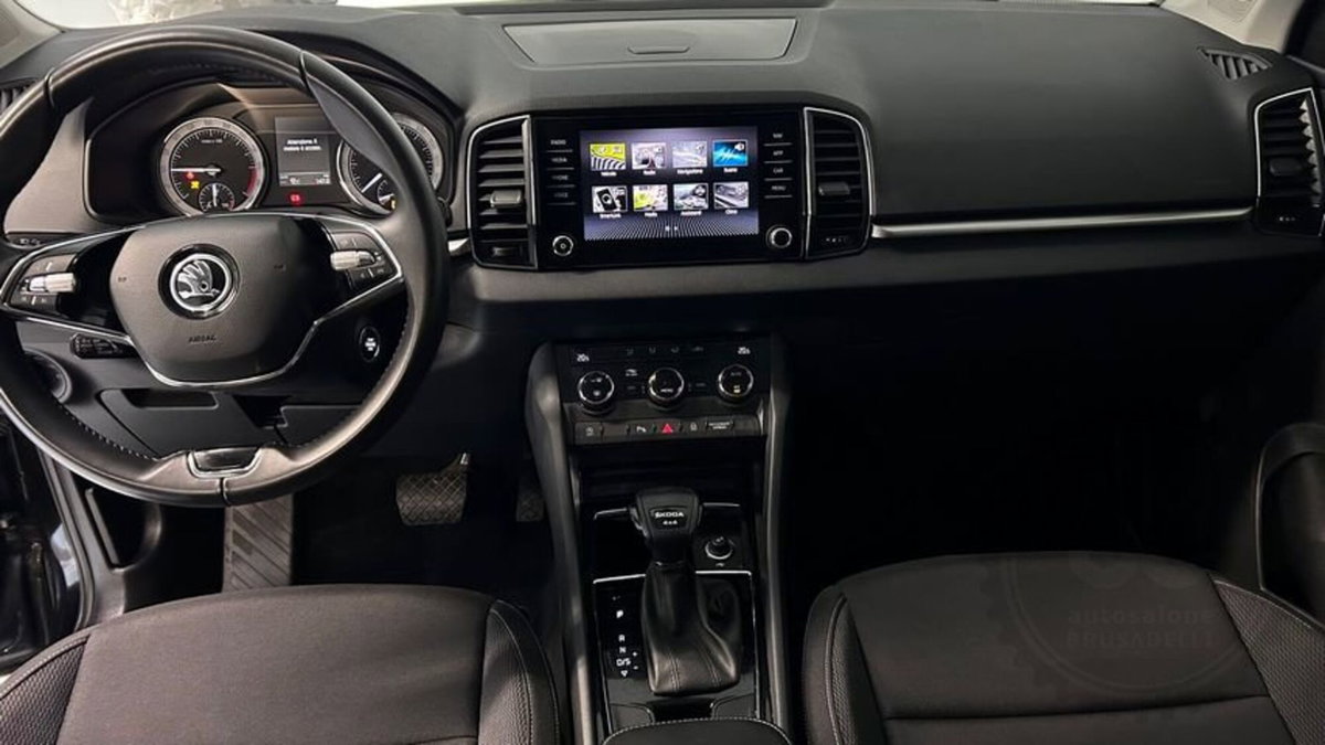 Skoda Karoq 2.0 TDI SCR 4x4 DSG Executive (6)