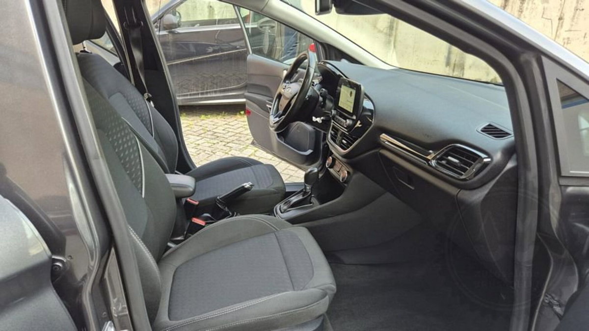 Ford Fiesta 1.0 EcoBoost 100CV 5 porte Titanium (12)