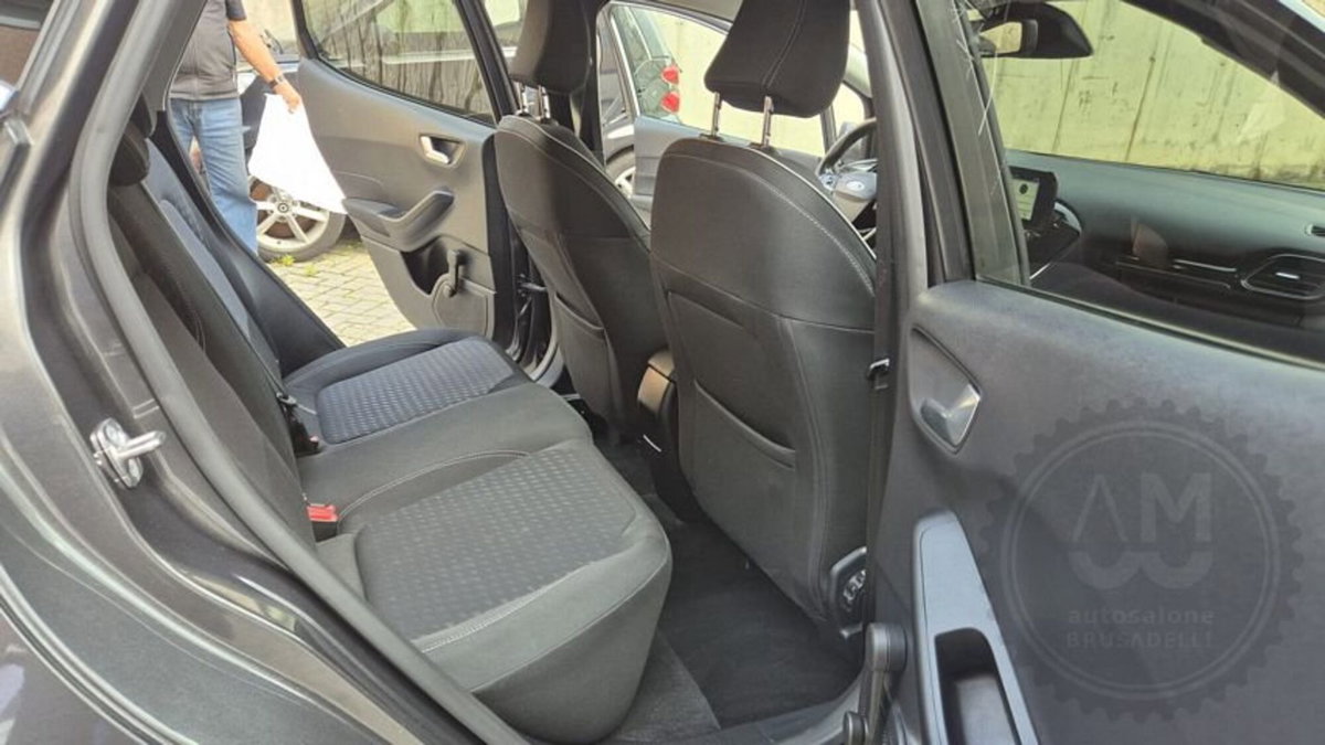 Ford Fiesta 1.0 EcoBoost 100CV 5 porte Titanium (14)