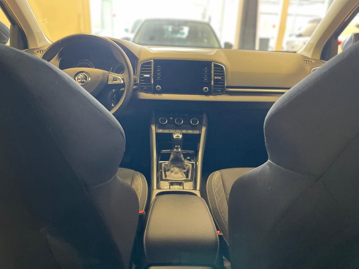 Skoda Karoq 1.0 TSI Ambition (13)