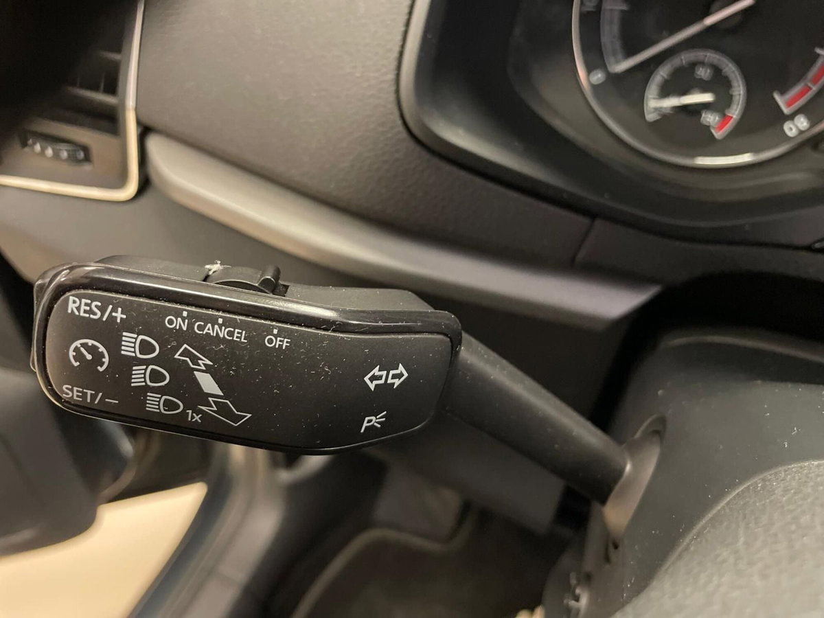 Skoda Karoq 1.0 TSI Ambition (19)