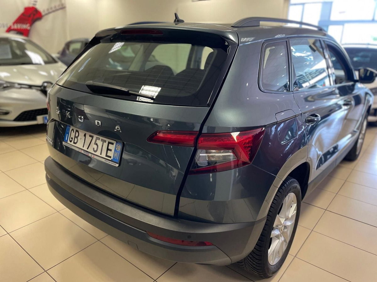 Skoda Karoq 1.0 TSI Ambition (6)
