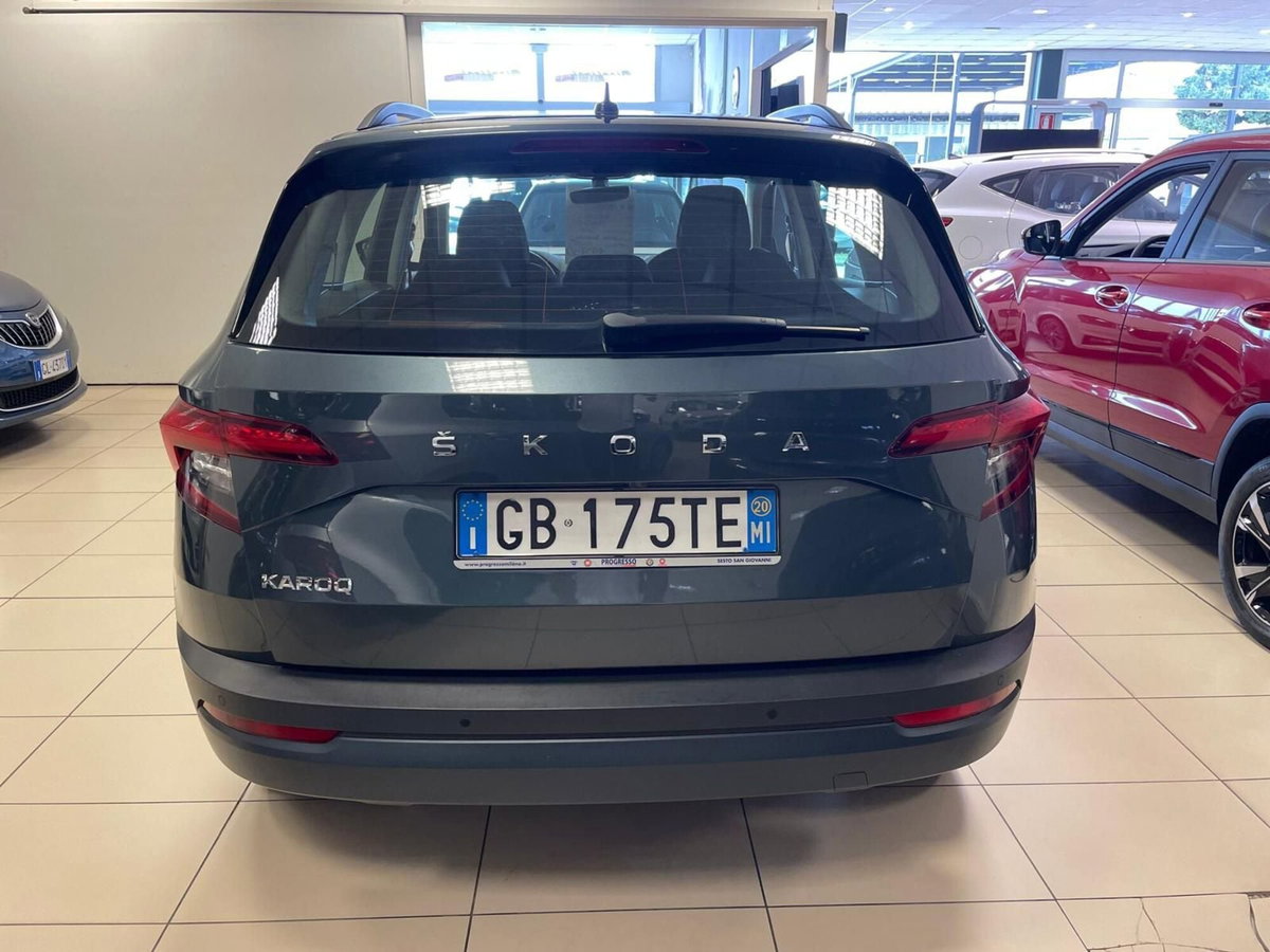 Skoda Karoq 1.0 TSI Ambition (7)