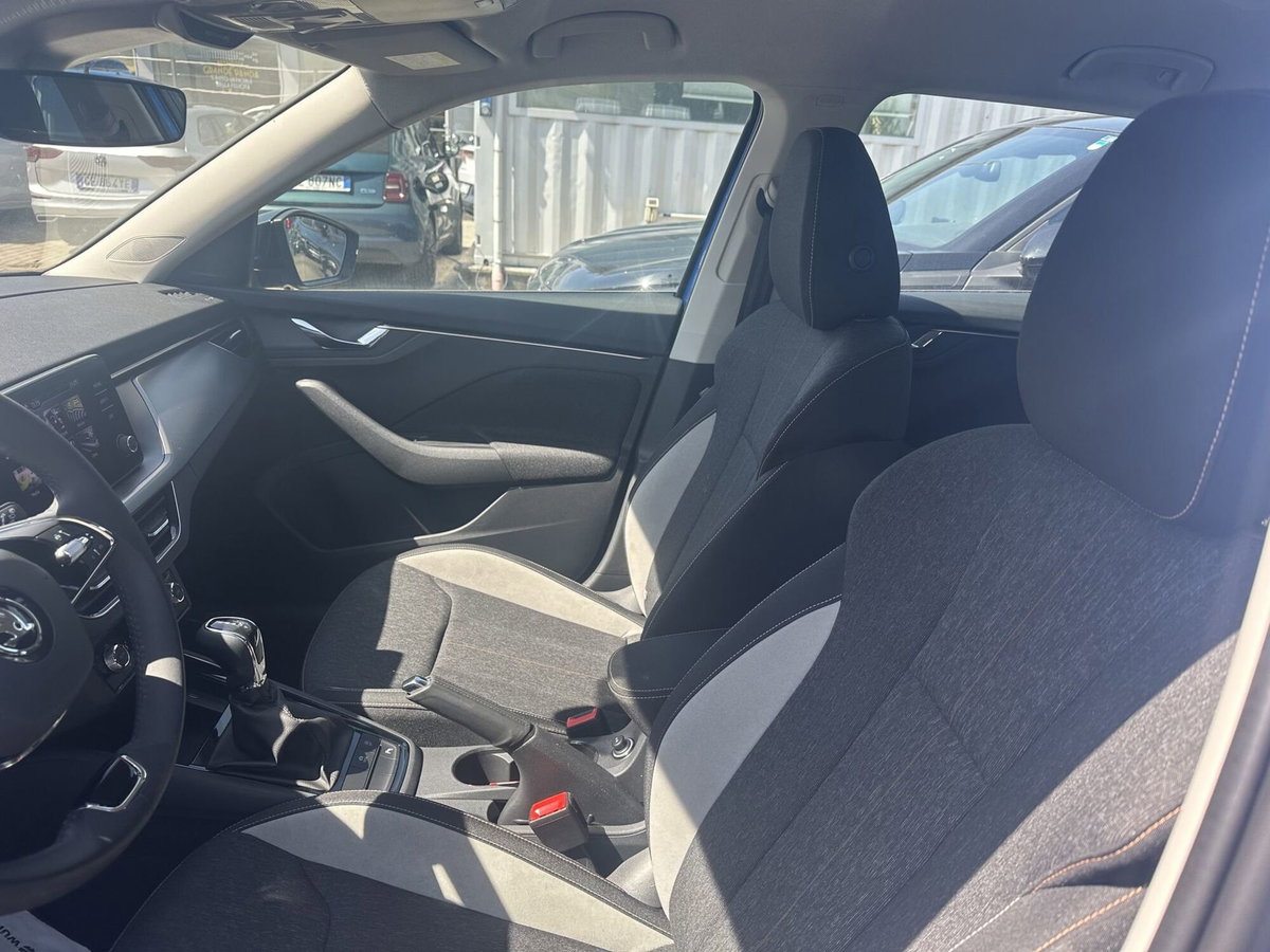 Skoda Kamiq 1.0 TSI 110 CV DSG Style (13)
