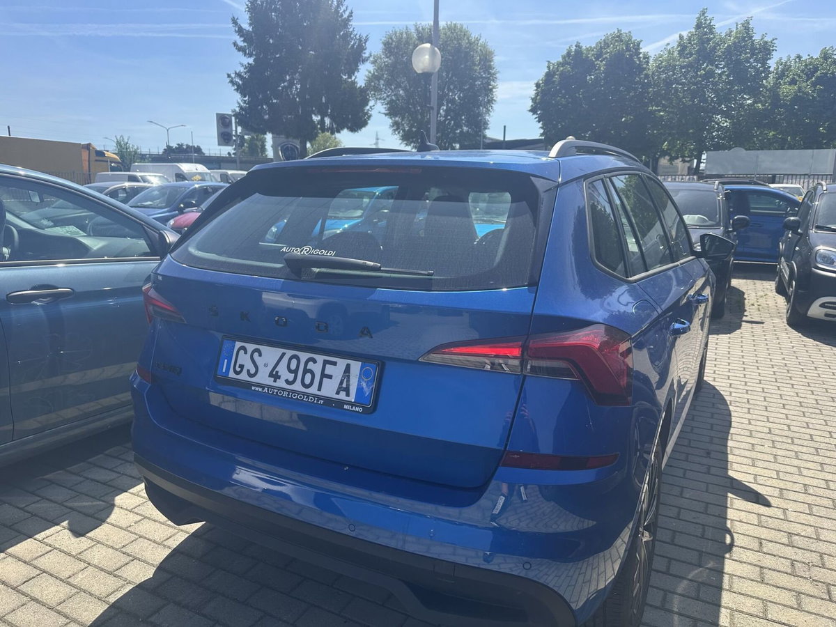 Skoda Kamiq 1.0 TSI 110 CV DSG Style (7)