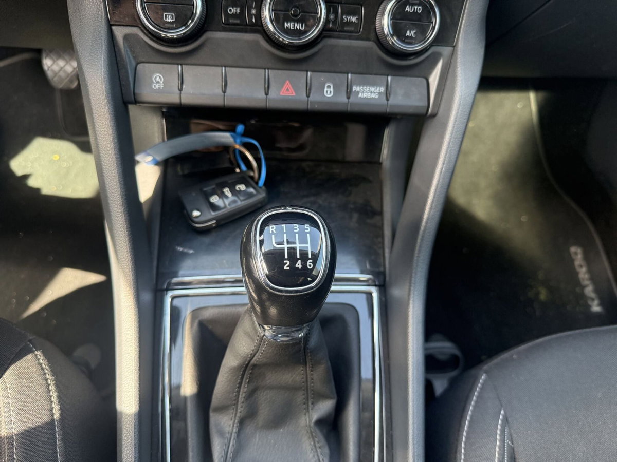 Skoda Karoq 1.0 TSI Ambition (13)