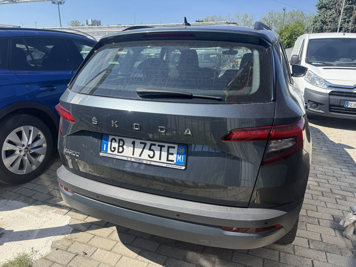 Skoda Karoq 1.0 TSI Ambition (4)