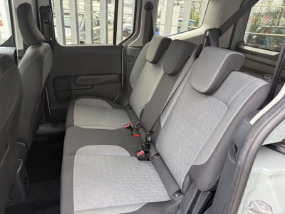 Ford Tourneo Courier 1.0 EcoBoost 100 CV Titanium (12)