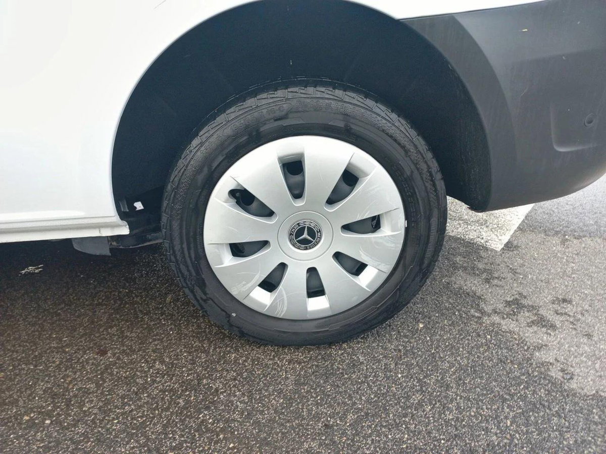 Mercedes-Benz Vito tourer 114 cdi compact Pro 9G-tronic (10)